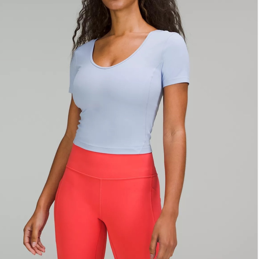 Lululemon Womens Align T-Shirt Size 8 Blue Linen